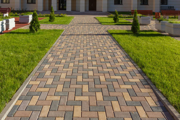 Best Residential Driveway Paver Services  in Pineville, LA